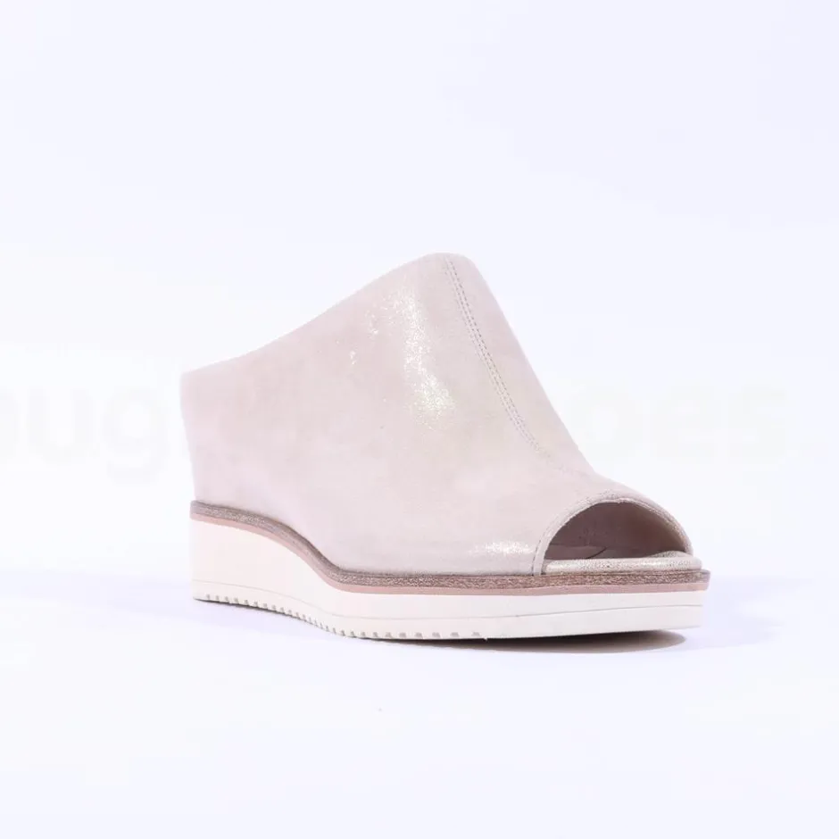 Women Tamaris Alis Covered Peeptoe Wedge - Champagne