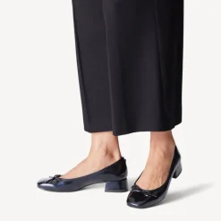 Women Tamaris Almira Bow Tie Block Heel Pump - Navy Patent