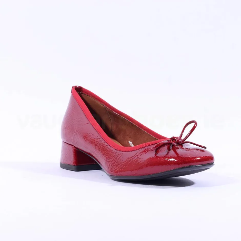 Women Tamaris Almira Bow Tie Block Heel Pump - Red Patent