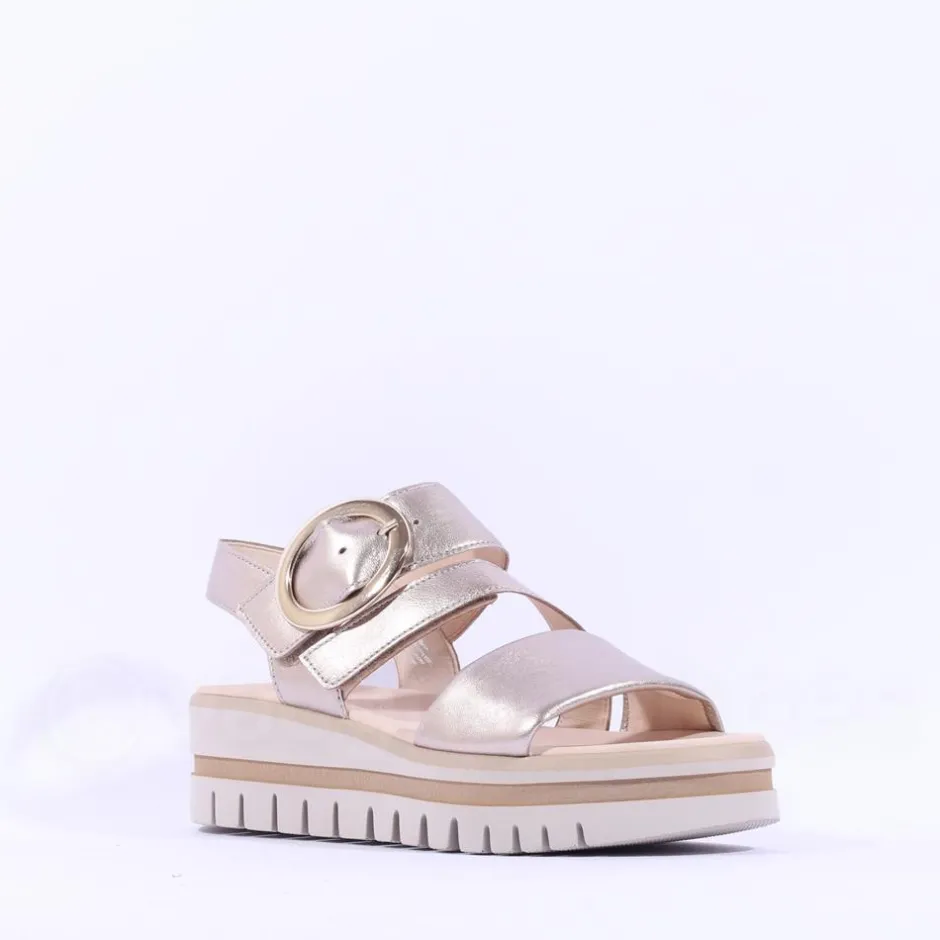 Women Gabor Amarillo Ring Buckle Platform Sand - Gold Leather