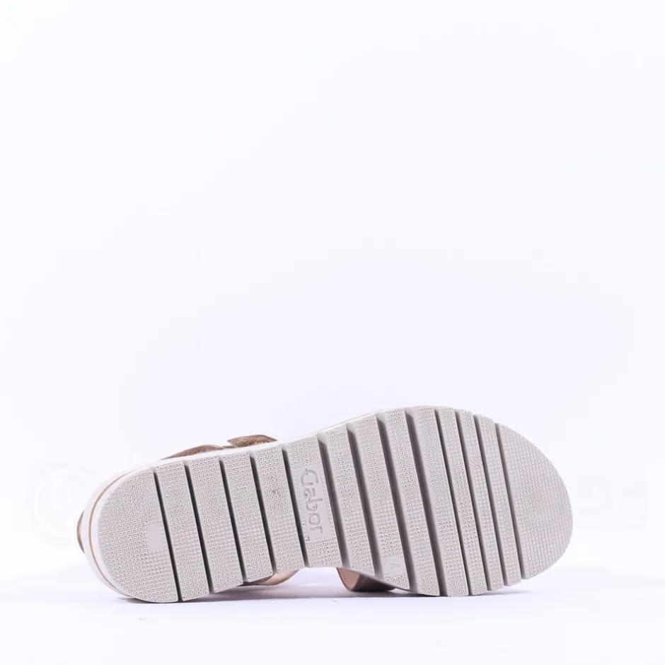 Women Gabor Amarillo Ring Buckle Platform Sand - Gold Leather