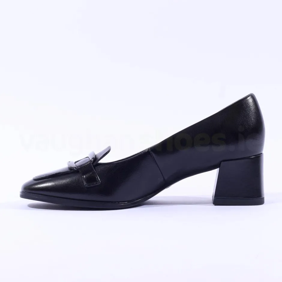 Women Tamaris Antonella Block Heel Link Loafer - Black Leather
