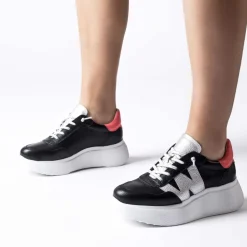 Women Wonders Berlin Platform Bungee Trainer - Black Coral