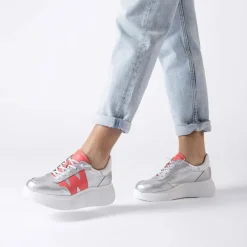 Women Wonders Berlin Platform Bungee Trainer - Silver Coral