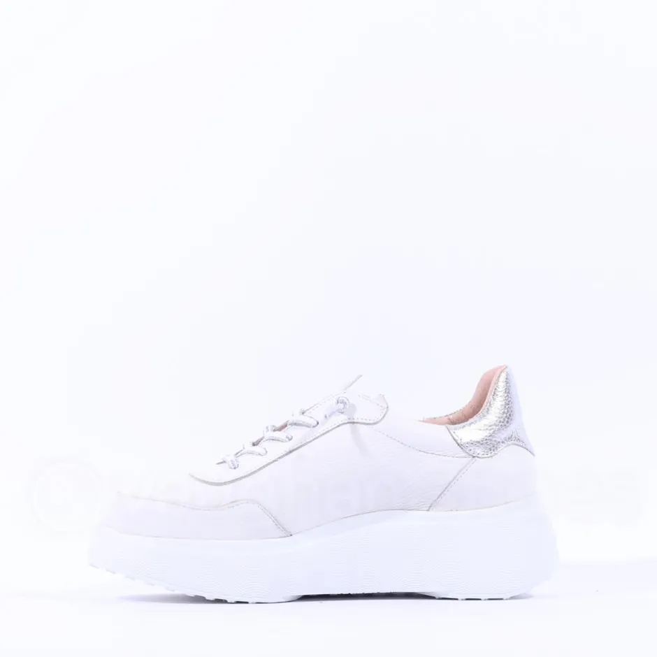 Women Wonders Berlin Platform Bungee Trainer - White Silver