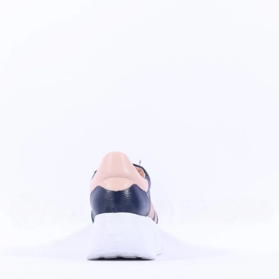Women Wonders Berlin Platform Bungee Trainer - Navy Rose
