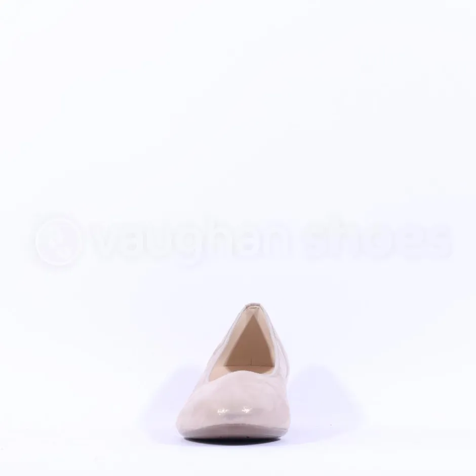 Women Gabor Betty Low Heel Classic Court - Gold Shimmer