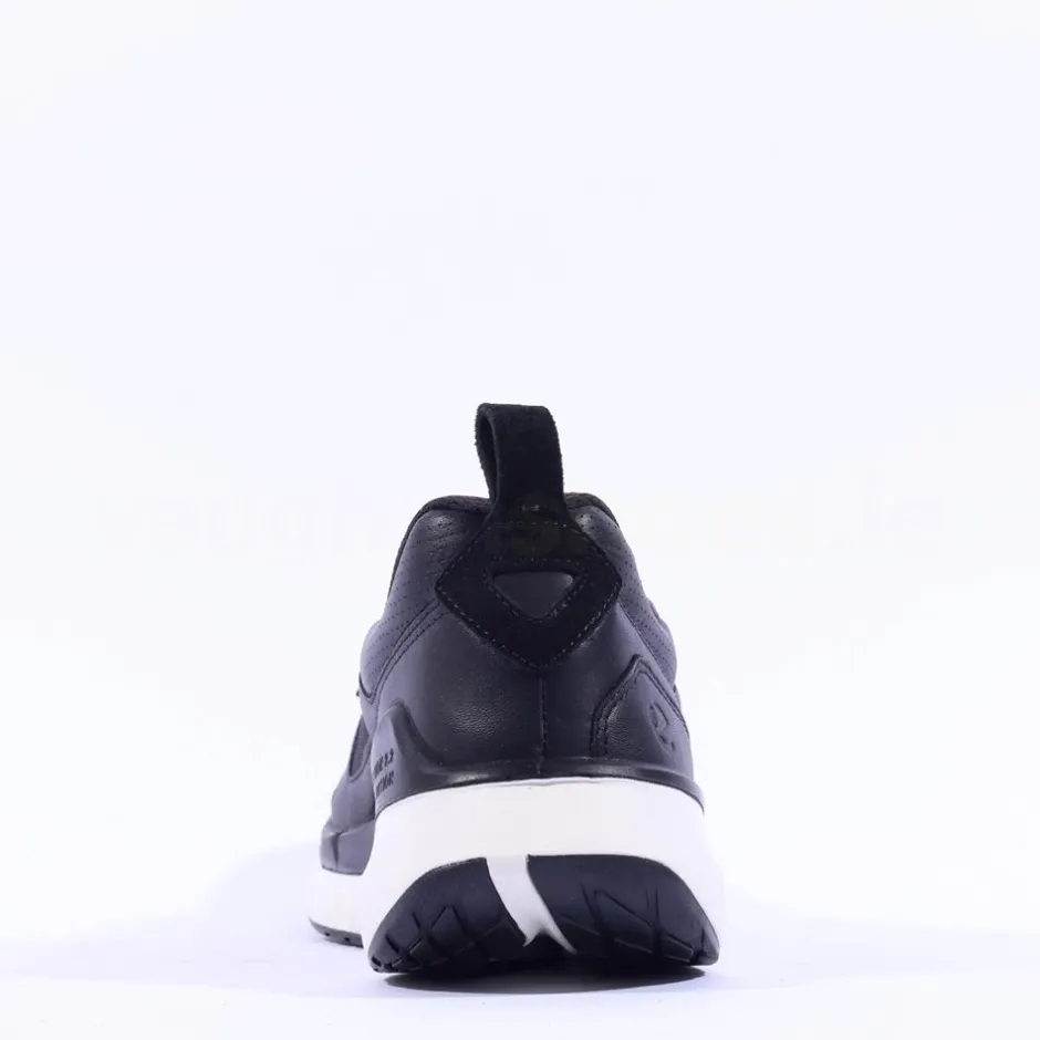 Ecco Men Biom 2.2 Goretex Trainer - All Black