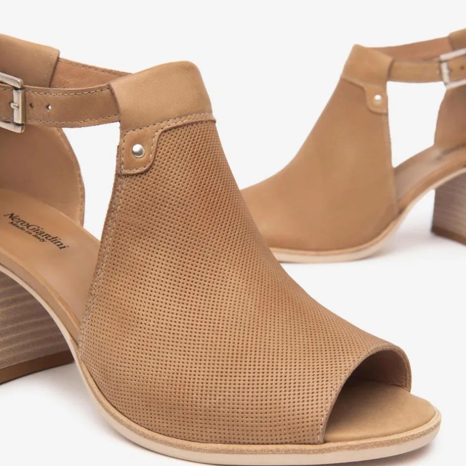 Women NeroGiardini Block Heel Peeptoe Sandal - Camel
