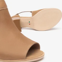 Women NeroGiardini Block Heel Peeptoe Sandal - Camel