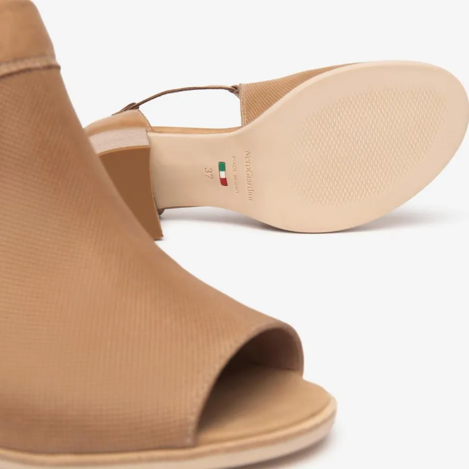 Women NeroGiardini Block Heel Peeptoe Sandal - Camel