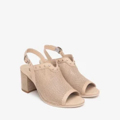 Women NeroGiardini Block Heel Stud Slingback - Nude