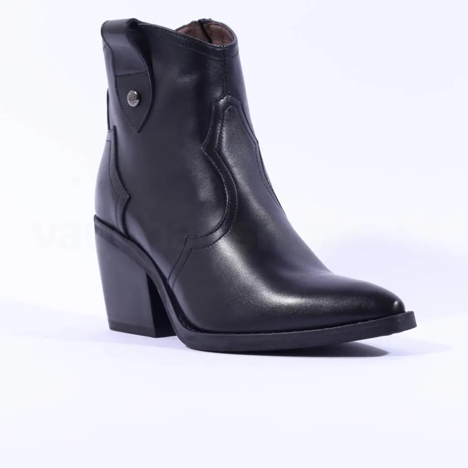 Women NeroGiardini Block Heel Western Boot - Black Leather