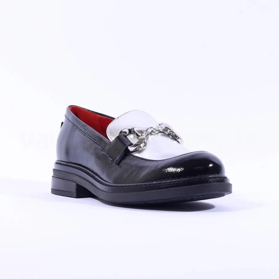 Women Marco Moreo Cambridge 2 Tone Link Loafer - Black Silver Patent