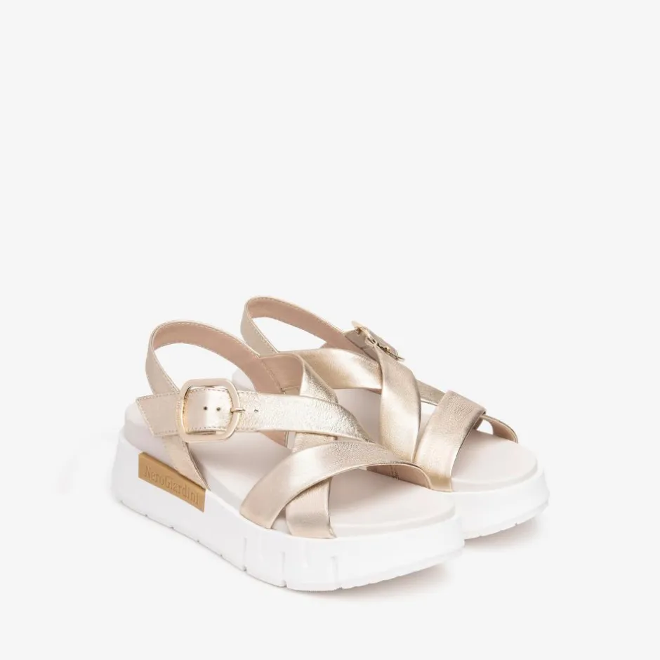 Women NeroGiardini Chunky Sole Strappy Sandal - Gold