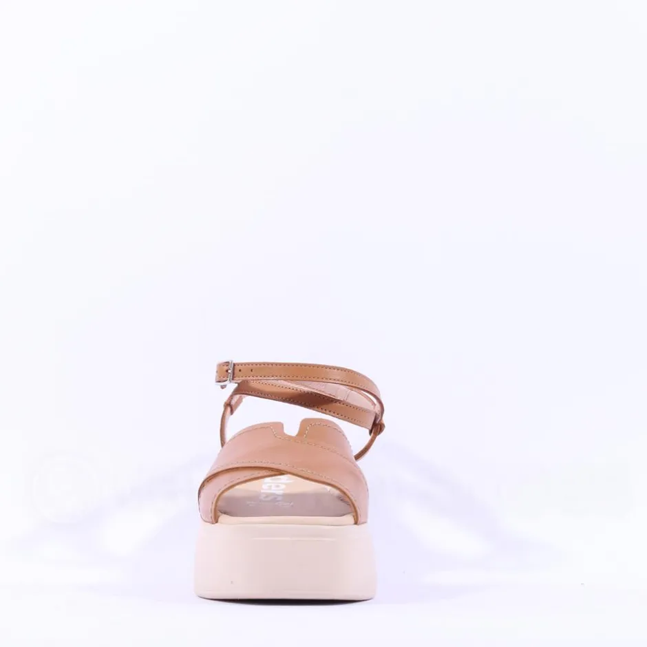 Women Wonders Cira Platform Ankle Strap Sandal - Tan Leather