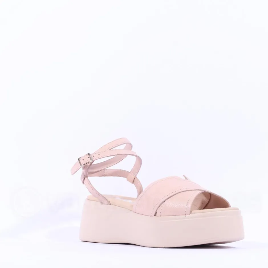 Women Wonders Cira Platform Ankle Strap Sandal - Nude Leather