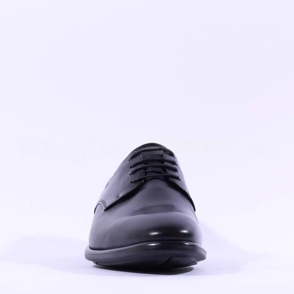 Ecco Men Citytray Laced Plain Toe Shoe - Black Leather