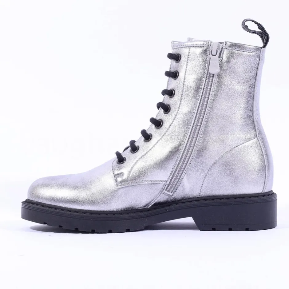 Women NeroGiardini Classic Lace Ankle Boot - Silver Metallic
