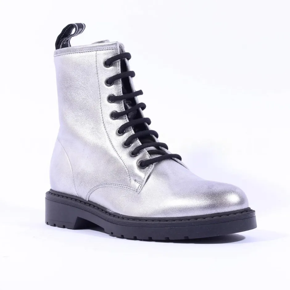 Women NeroGiardini Classic Lace Ankle Boot - Silver Metallic