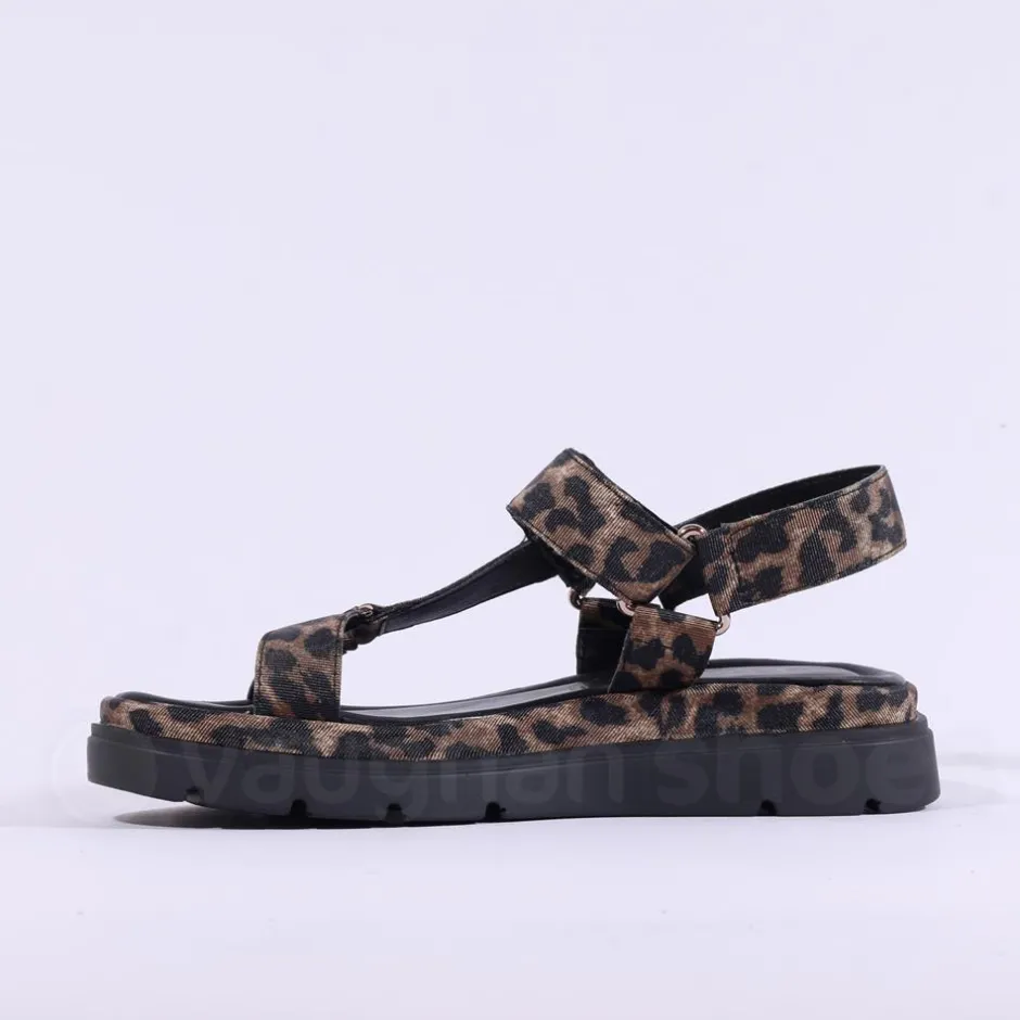 Women Tamaris Coneflower T Bar Platform Sandal - Leopard Print