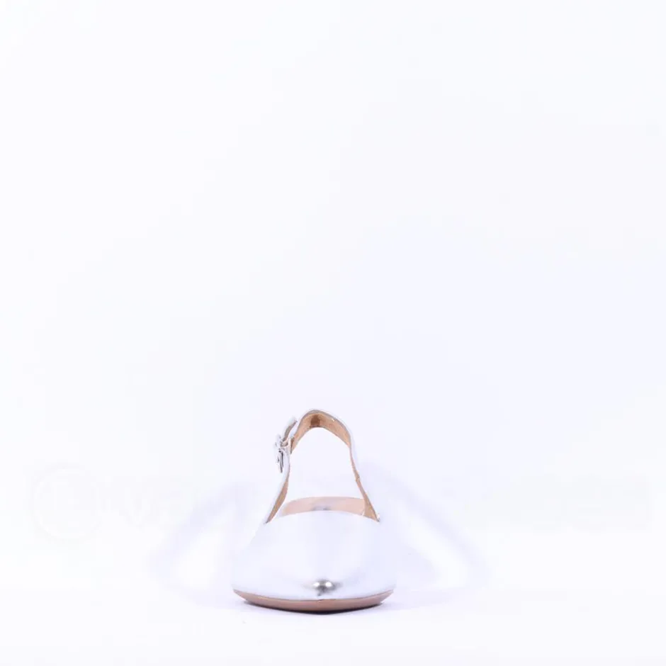 Women Tamaris Cupone Low Block Heel Slingback - Silver Metallic