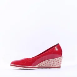 Women Tamaris Dajana Espradrille Wedge - Red Patent