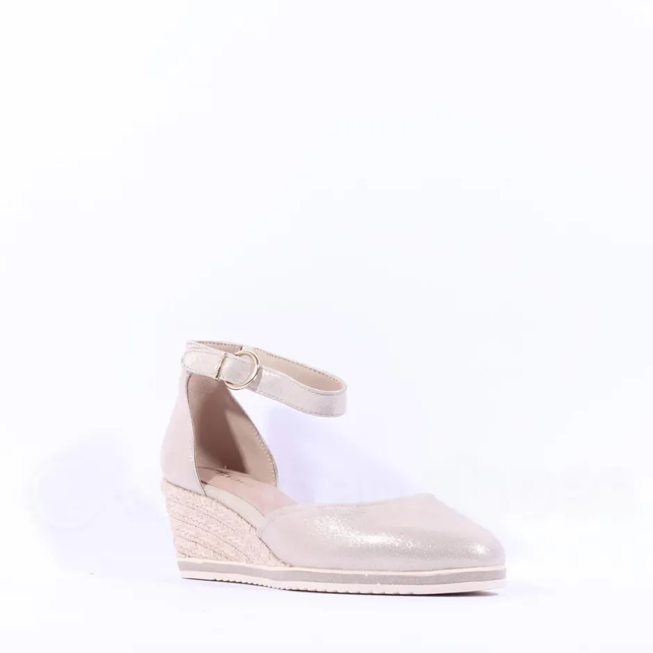 Women Tamaris Dajana Espradrille Wedge Sandal - Champagne