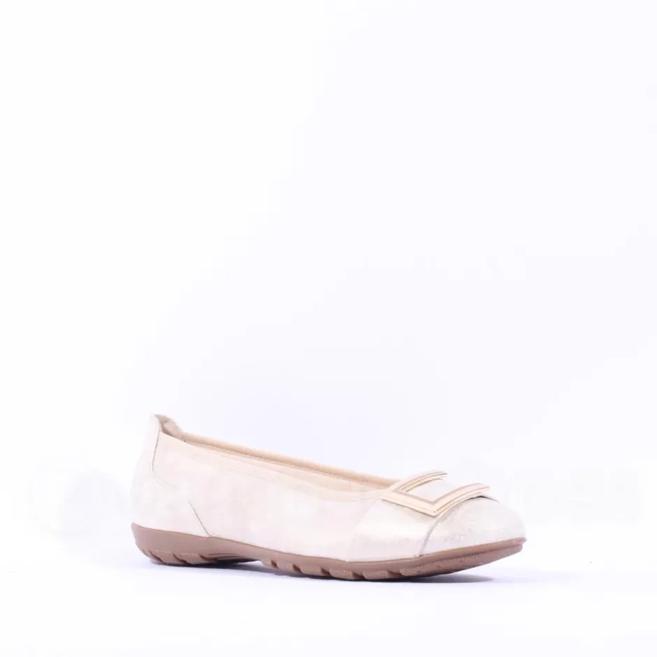 Women Marco Tozzi Dongo Square Brooch Pump - Dune Metallic