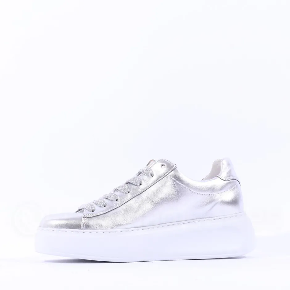 Women Gabor Epsom Light Platform Zip Trainer - Silver Leather