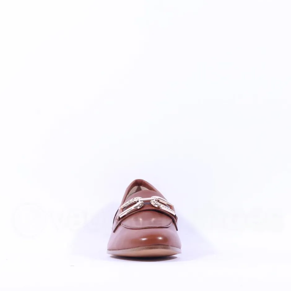 Women Caprice Eva Classic Link Loafer - Cognac Leather
