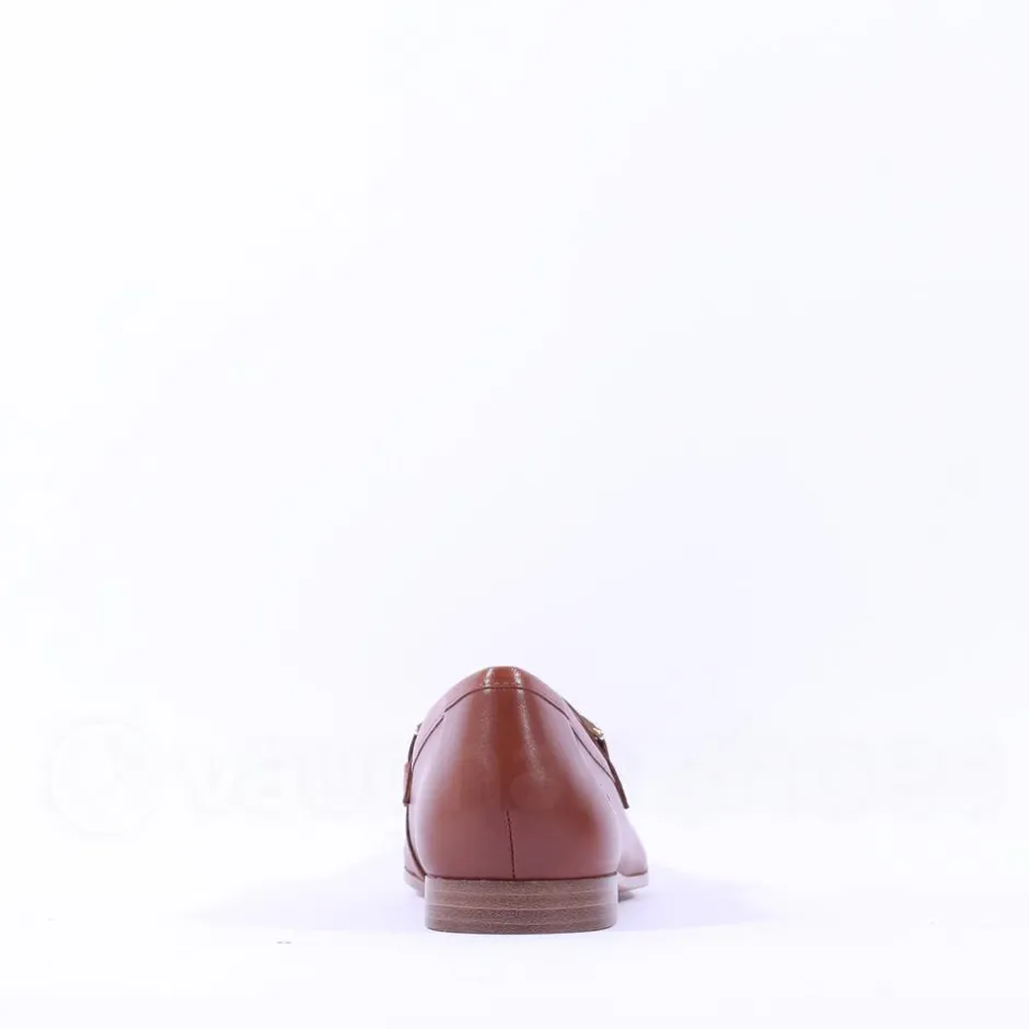 Women Caprice Eva Classic Link Loafer - Cognac Leather
