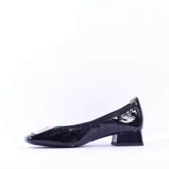 Women Caprice Evita Low Heel Link Shoe - Black Patent