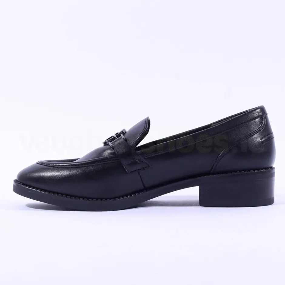 Women Tamaris Fjella Classic Slip On Loafer - Black Matte