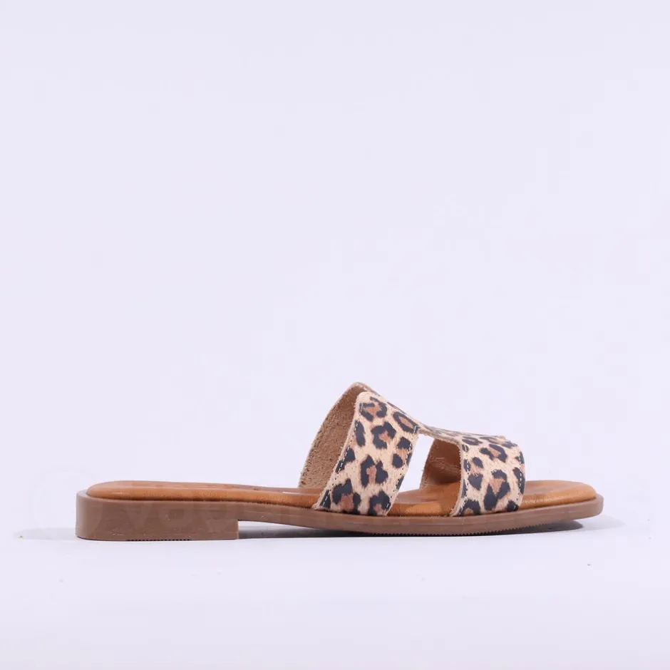 Women Oh My Sandals Flat Mule Slider - Leopard Print