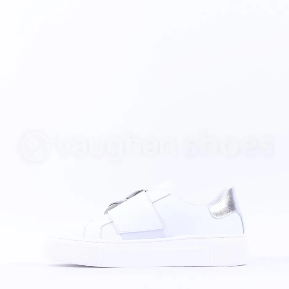 Women Marco Moreo Flower Brooch Low Trainer - White Silver Leather