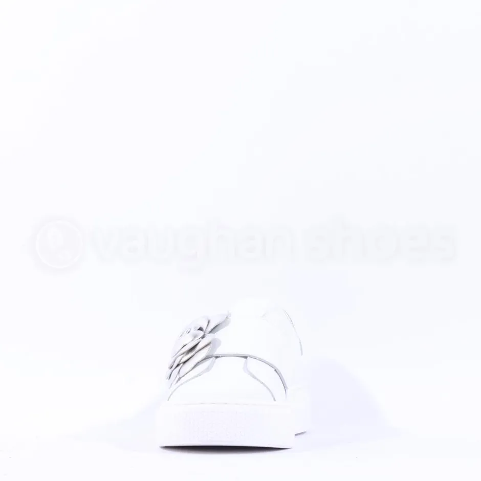 Women Marco Moreo Flower Brooch Low Trainer - White Silver Leather