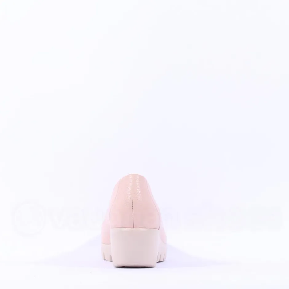 Women Wonders Fly Classic Slip On Wedge - Nude Leather