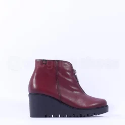 Women Pepe Menargues Front Zip Wedge Boot - Wine Leather