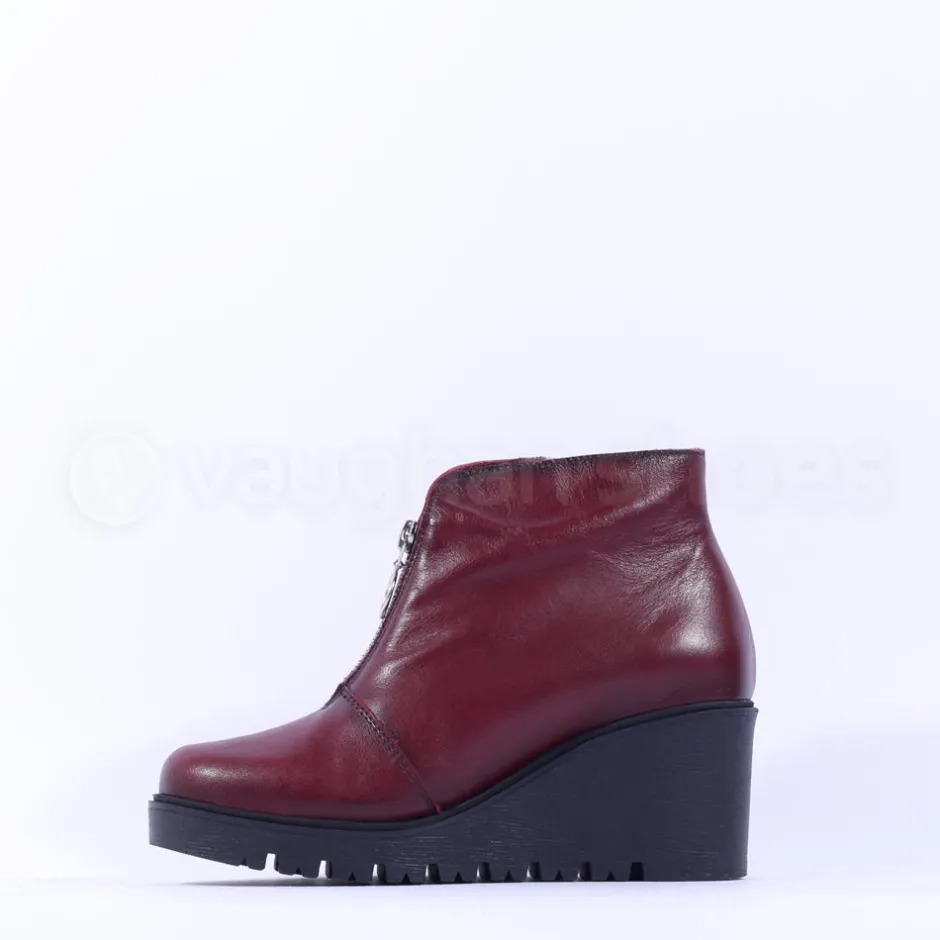Women Pepe Menargues Front Zip Wedge Boot - Wine Leather