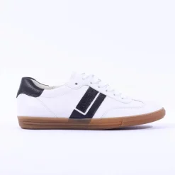 Women Paul Green Gum Sole Laced Trainer - White Black