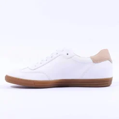 Women Paul Green Gum Sole Laced Trainer - White Beige