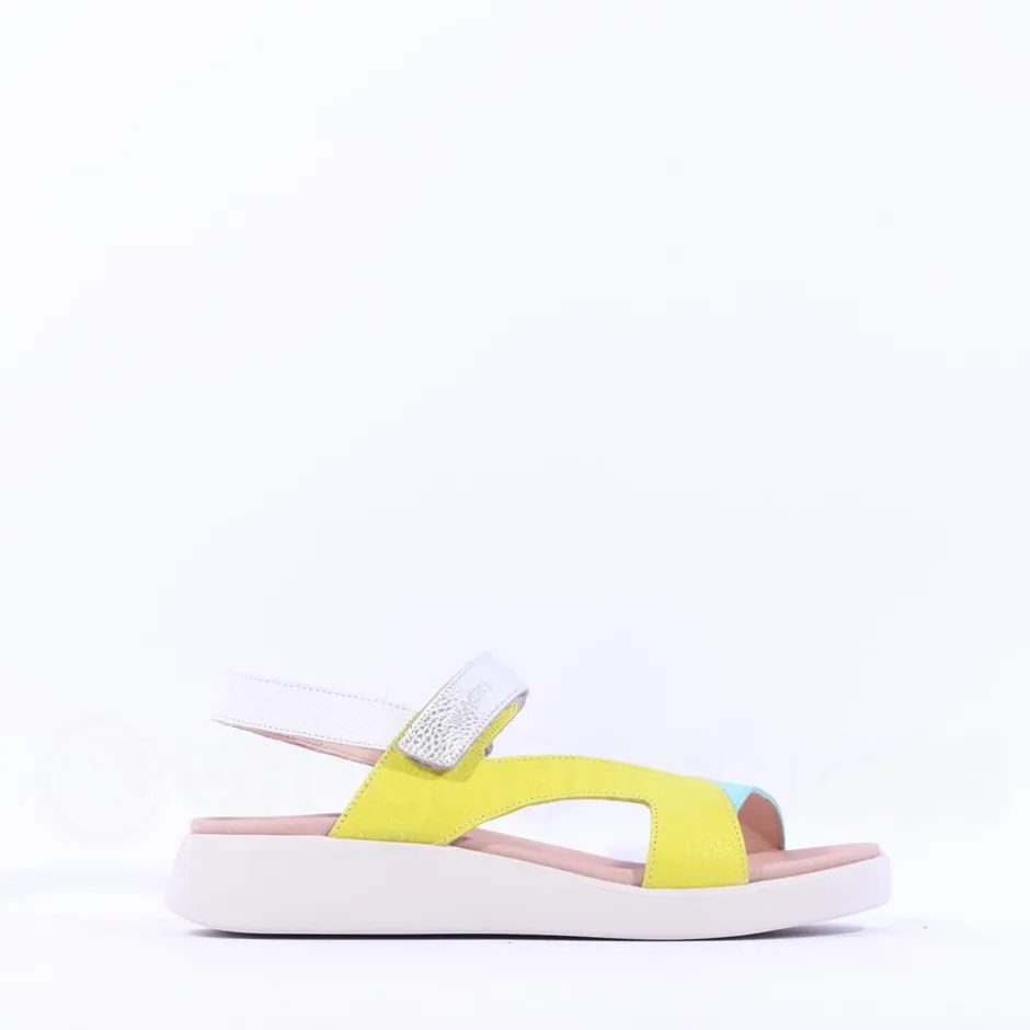 Women Wonders Hali Strappy Sporty Sandal - Cyber
