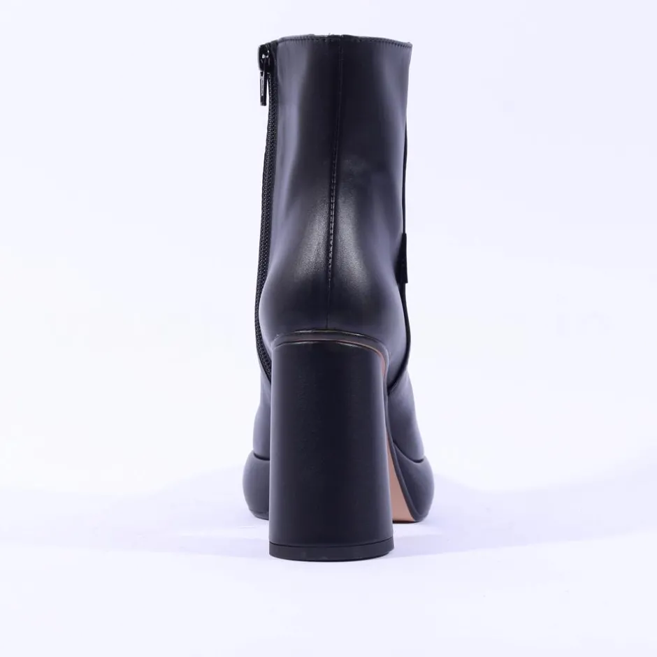 Women Marco Moreo Hong Kong Toecap Ankle Boot - Black Gold Leather