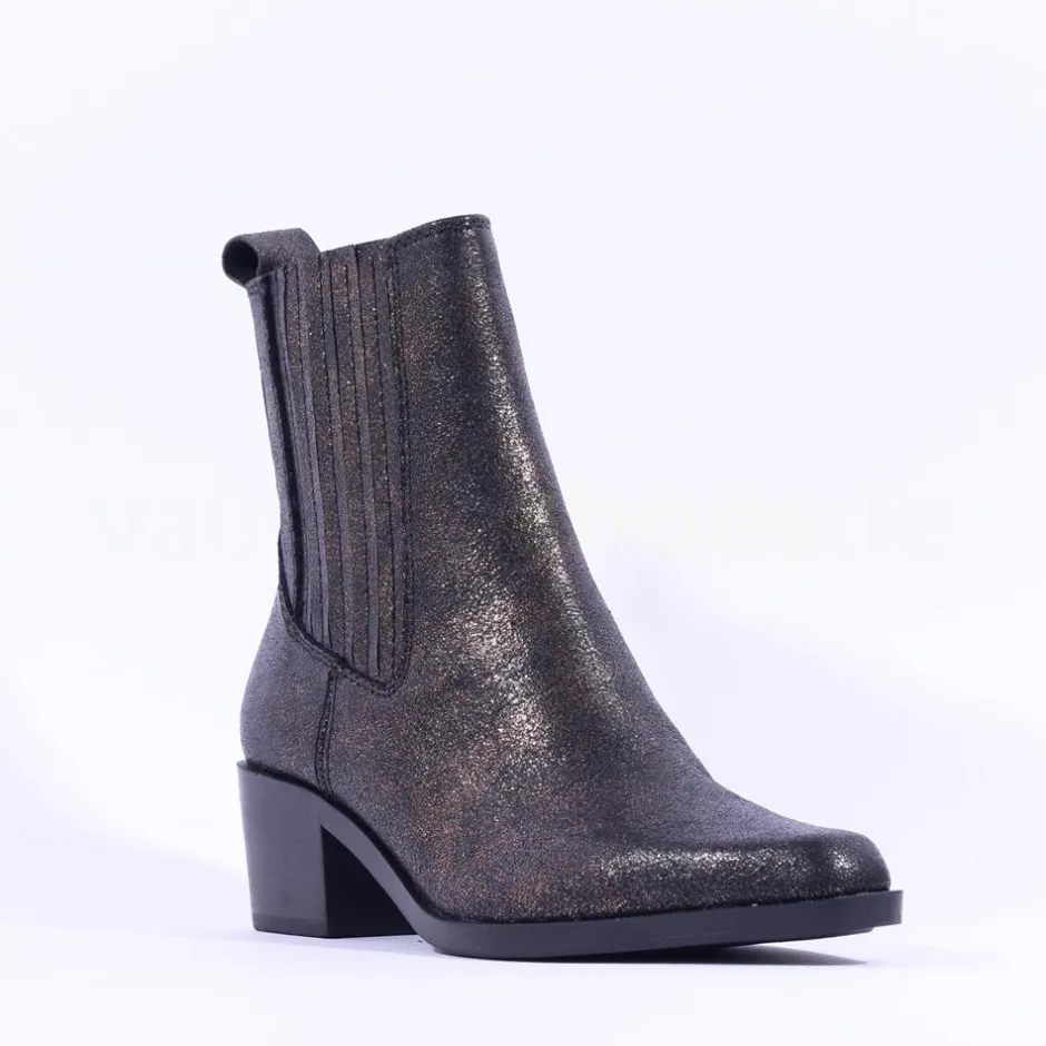 Women Tamaris Howdy Low Block Heel Gusset Boot - Bronze