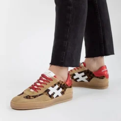 Women Another Trend Iconic Ii Gumsole Trainer - Camel Leopard