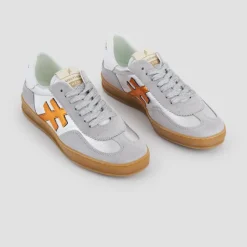 Women Another Trend Iconic Ii Gumsole Trainer - Silver Orange