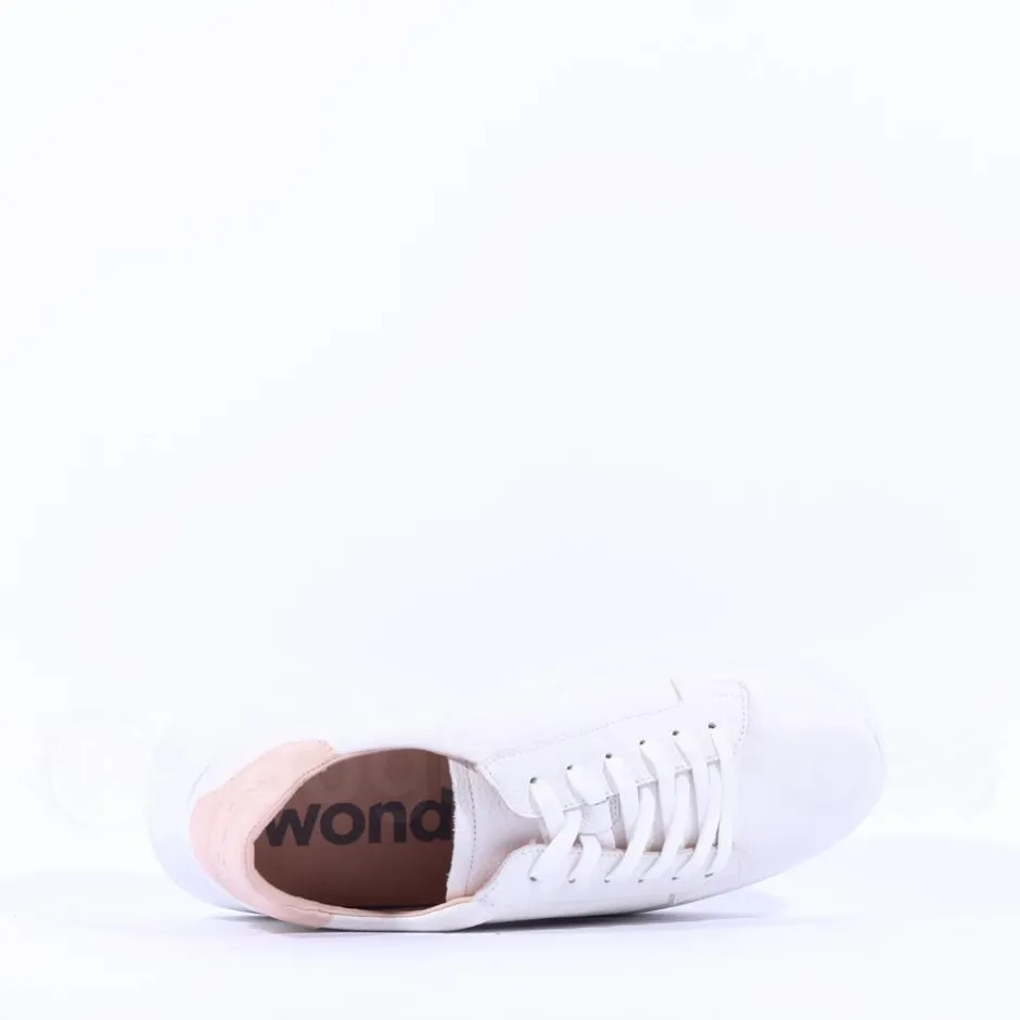 Women Wonders Iliana Laced Platform Trainer - White Nude