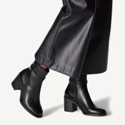 Women Tamaris Jacqie Blockheel Strap Ankleboot - Black Leather
