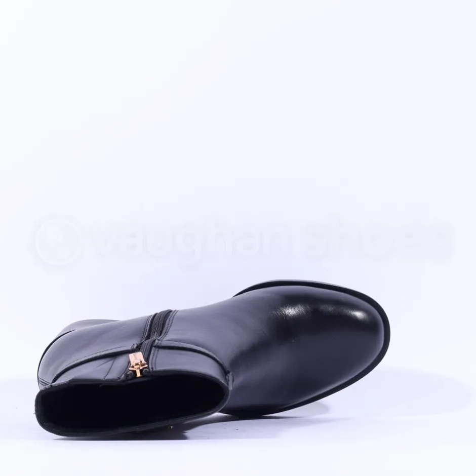 Women Tamaris Jacqie Blockheel Strap Ankleboot - Black Leather